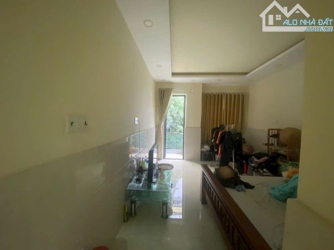 Nhà Quận 6 Hẻm Xe Hơi Đỗ Cửa.3 tầng kiên cố. Nở hậu tài lộc.Chỉ 6.1 Tỷ - 2