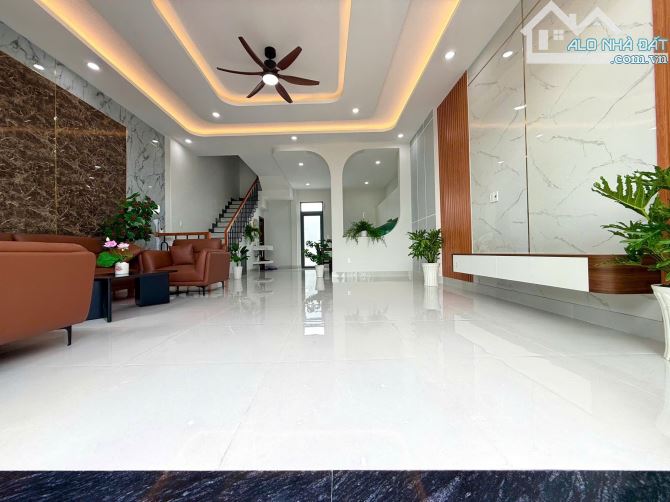 Chính chủ bán nhà 1 trệt 2 lầu (6x14m) tại xã Tân Phú Trung, Củ Chi - 2