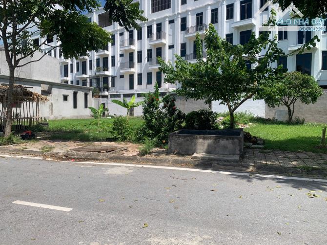 BÁN 2 LÔ BIỆT THỰ LIỀN KỀ KHU ĐÔ THỊ KỲ ĐỒNG 280m2 VÀ 222m2_MẶT TIỀN 1 LÔ 12.5m - 28tr/m2 - 2