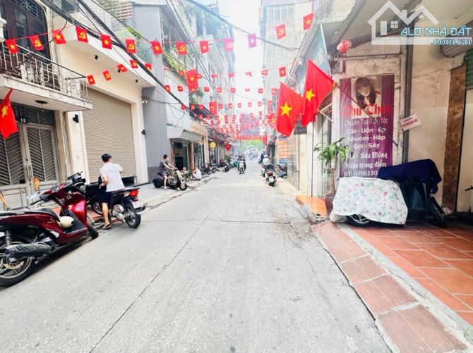 Bán gấp nhà Hoàn Kiếm - vị trí vàng, ô tô tránh, kinh doanh mọi loại hình - 2