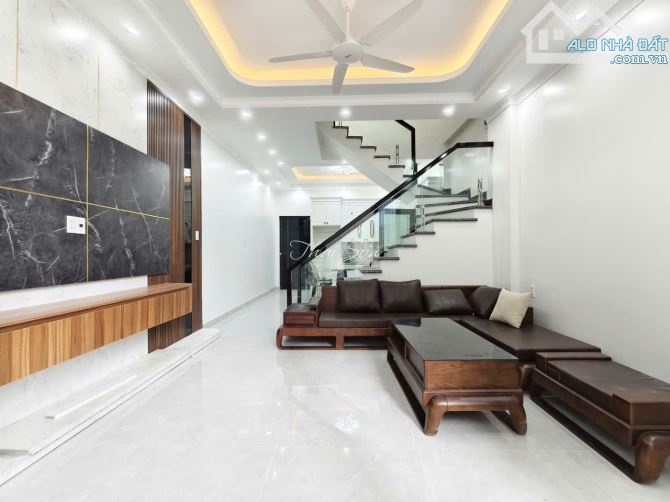 Bán nhà xây mới 3 tầng Bùi Thị Tự Nhiên- Phương Lưu - Hải An - 2