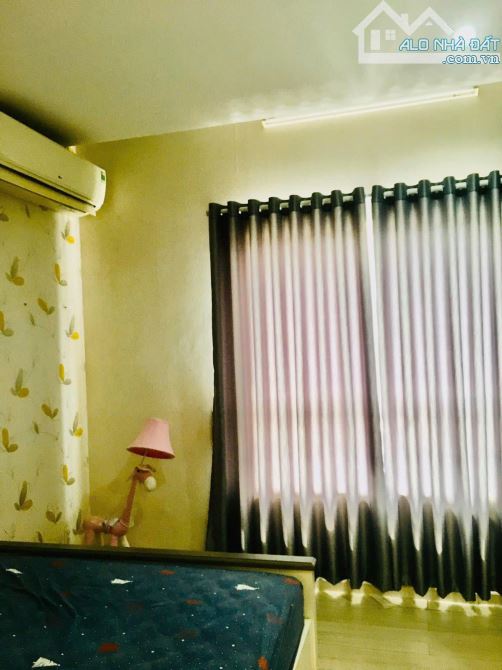 Cần bán căn hộ mới 155 Nguyễn Chí Thanh, Phường 9, Quận 5, diện tích 62m2, 2 phòng ngủ, - 2