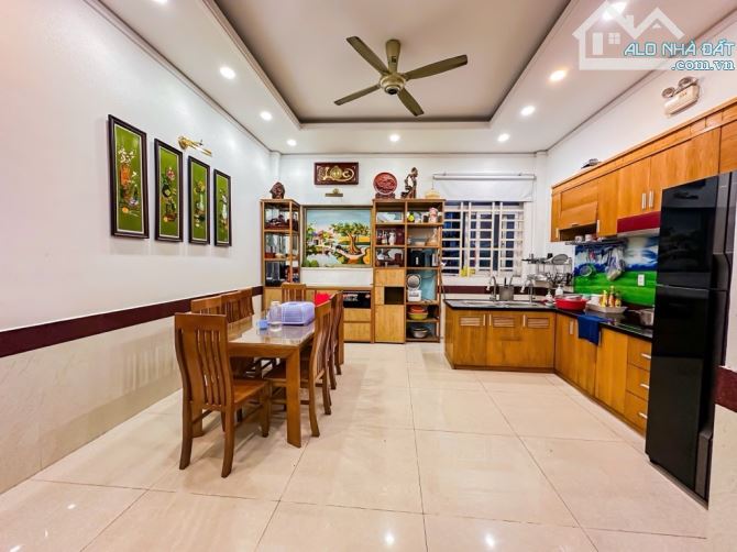 TÂN BÌNH HXH - 75M VUÔNG - 3 TẦNG - CHỈ 6,8 TỶ - 2