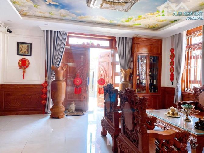 Bán Biệt Thự mặt tiền Lê Ngô Cát, Hố Nai 3, Trang Bom, 1500m2, giá 21 tỷ - 2