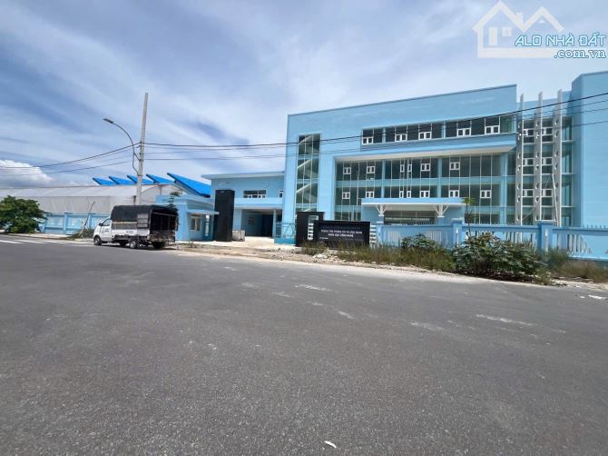 Bán đất sổ riêng đường 10m tại khu tái định cư Ngọc Hiệp gần trung tâm - 2