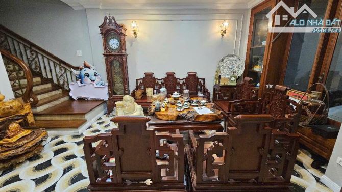Bán nhà liền kề Tổng cục V - Tân Triều, diện tích 100m², 6 tầng, thang máy, view vườn hoa - 2