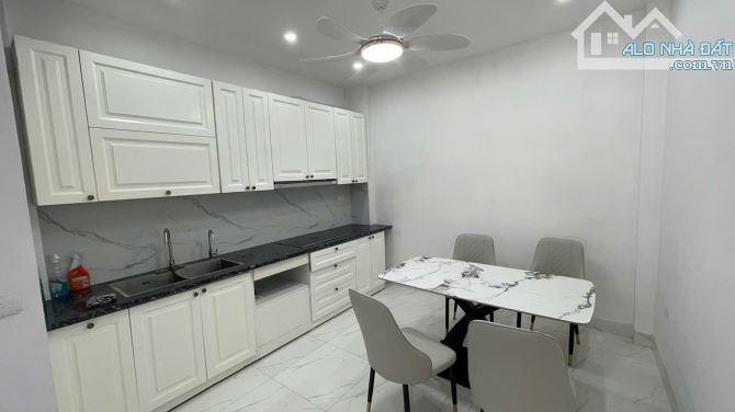 TIỀN PHONG MÊ LINH NHÀ ĐẸP Ở LUÔN FULL NỘI THẤT ĐẸP LUNG LINH NHỈNH 4 TỶ - 2
