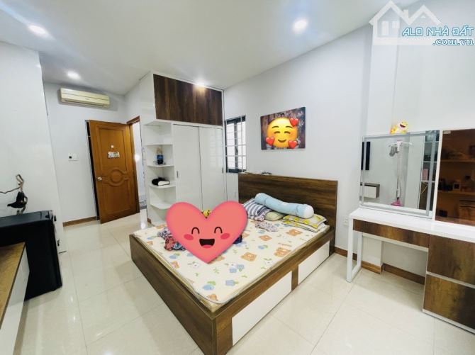 MẶT TIỀN THỤT BÁN NHÀ NGUYỄN TRỌNG TUYỂN PHÚ NHUẬN, 40M2, 4 TẦNG CHỈ 6.5TY TL - 2