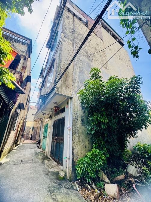 Bán nhà 35m2 x 4 tầng Bát Khối - Đông Dư - Gia Lâm. - 2