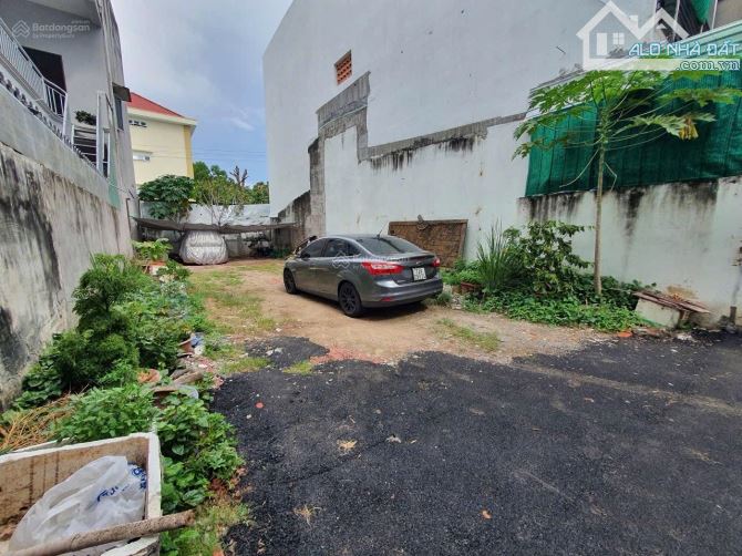 CẦN BÁN ĐẤT HẺM 313/ NGUYỄN AN NINH, PHƯỜNG 9 VŨNG TÀU.DT 136,5M(6,8*20).GIÁ 7,9 TỶ - 2