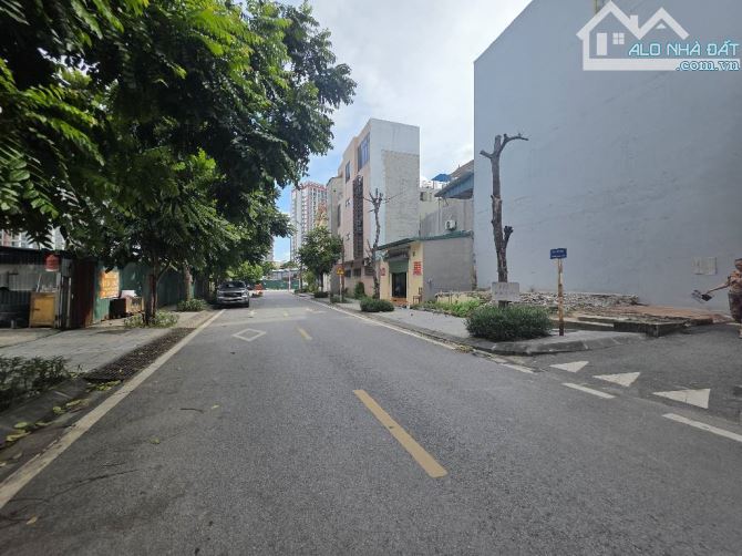 BÁN ĐẤT TÁI ĐỊNH CƯ NGỌC THỤY 35M PHÂN LÔ, Ô TÔ TRÁNH NHỈNH 10 TỶ - 2