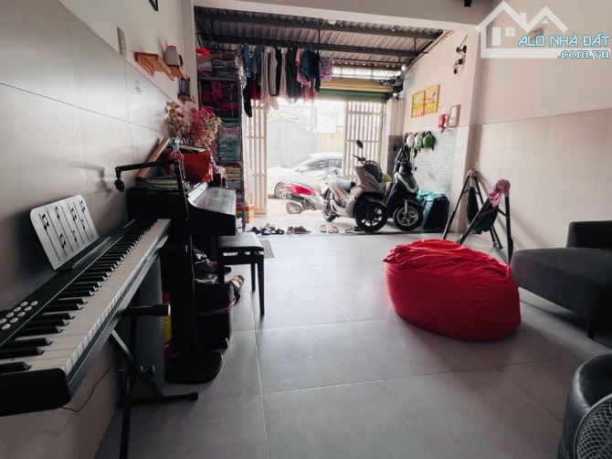 🛎️NHÀ ĐẸP XE HƠI NGỦ NHÀ - CHÍNH CHỦ 1 ĐỜI - ĐỨNG TÊN TRANG BÌA - HẺM 6M XE HƠI TRÁNH NHA - 2