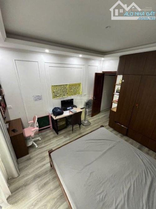 NGUYỄN HOÀNG – 37M² x 5 TẦNG – LÔ GÓC 2 MẶT THOÁNG – NGÕ THÔNG – GẦN Ô TÔ - 2