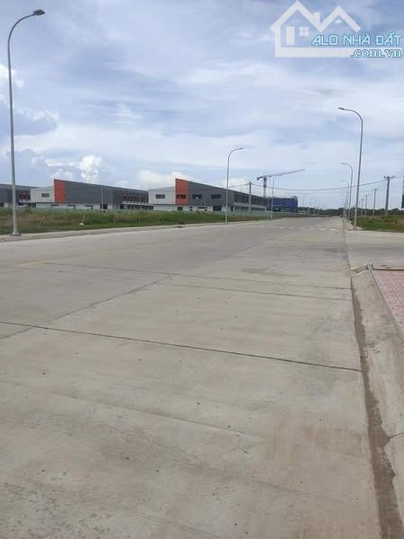 bán đất khu công nghiêp gia thuận ,huyên gò công đông , đối diện TPHCM - 2