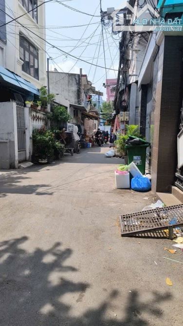 BIỆT THỰ SÂN VƯỜN QUANG TRUNG GÒ VẤP - PHƯỜNG 11 - DIỆN TÍCH KHỦNG NỞ HẬU - 2