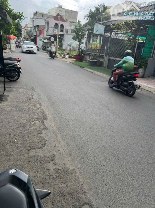 BÁN GẤP HÀNG HIẾM NGANG 5M - 105M2 - CHƯA QUA ĐẦU TƯ - HẼM NHƯ MẶT TIỀN KD SẦM UẤT. - 2