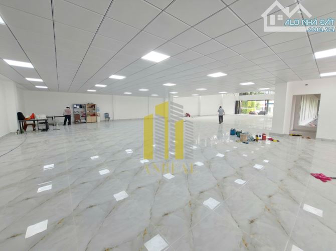 Sàn Văn Phòng DT Từ 80m2 Đến 450m2 - Tòa Nhà Cao Cấp Mặt Tiền Trần Não - 2