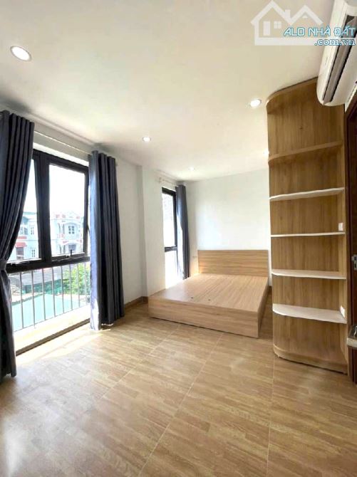 BÁN NHÀ ĐƯỜNG PHÚC LỢI 40M2, 4 TẦNG 4 NGỦ, GẦN Ô TÔ, 6.8 TỶ. - 2
