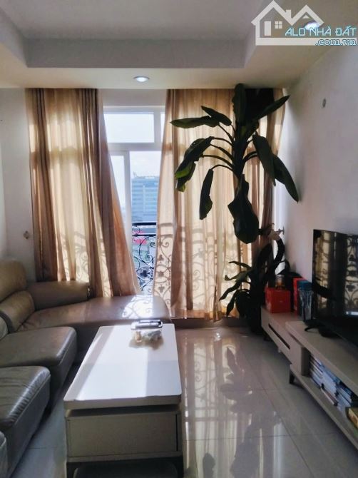 Bán Gấp , CHCC Cộng Hòa Plaza, 70M2 , Sổ Hồng Riêng ,  nhà đẹp giá  4,8tỷ TL - 2