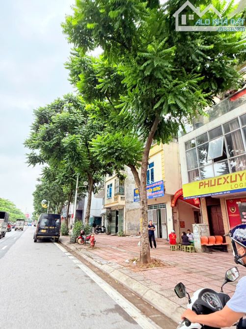 BÁN NHÀ NGỌC TRÌ THẠCH BÀN DT LỚN 110M2, Ô TÔ VÀO NHÀ , MT KHỦNG 6M, GẦN AEON, GIÁ 10.85 T - 2