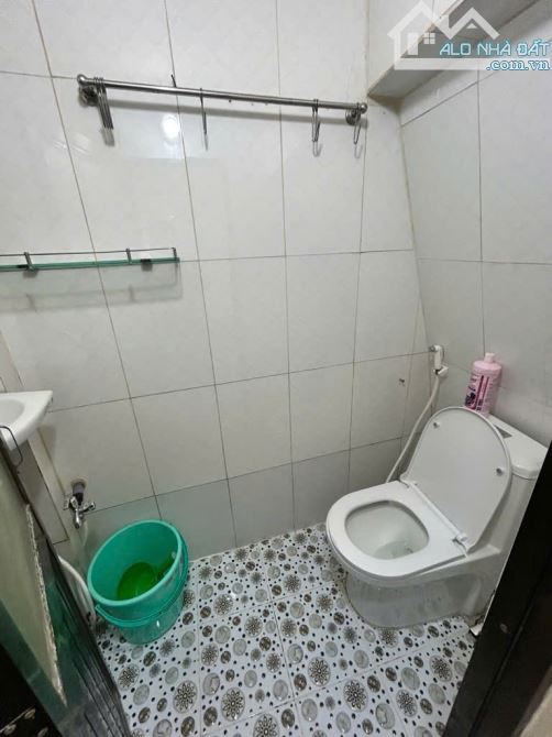CHỈ 1,4 TỈ - Q6 - NHÀ MỚI 2 TẦNG - SHR - GẦN CHỢ PHÚ LÂM Q6 - DTSD 25M2 - HẺM SẠCH THOÁNG - 2