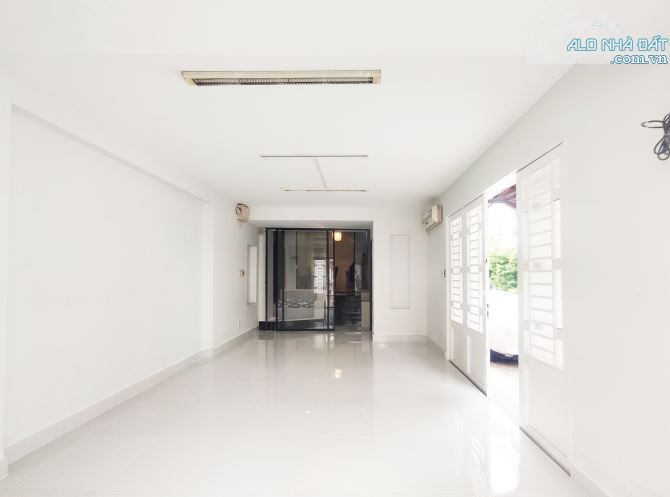 Cho thuê nhà full nội thất góc 2 mặt tiền An Khánh Quận 2 - 2