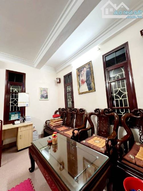 BÁN GẤP NHÀ CĂN GÓC- 2 THOÁNG- VẠN PHÚC- Ô TÔ ĐỖ CỬA- 50m² x 5 tầng🔥GẦN ĐƯỜNG TỐ HỮU - 2