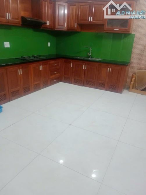 Cực Hiếm Phạm Văn Bạch, View Máy Bay, Trường Chinh, 4x15, 4 tầng ,6PN, Khu đồng bộ, 9 tỷ - 2
