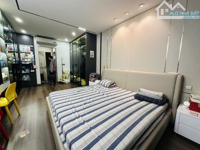 KHU VIP PHỐ TÂY SƠN- 6T thang máy - VỊ TRÍ ĐẮC ĐỊA - AN NINH, DÂN TRÍ CAO - 2