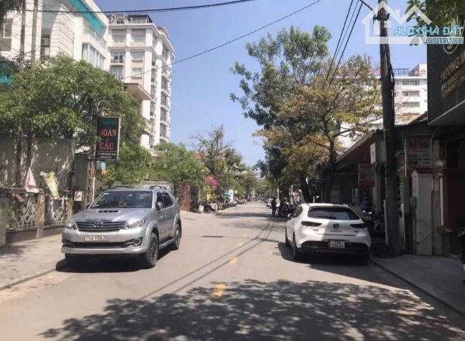Bán nhà 2 tầng trung tâm thành phố Huế - Đường Trần Quang Khải - 2