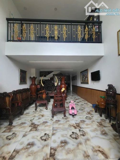 - Bán nhà đường huỳnh văn nghệ,Phường 12,Quận Gò Vấp. Tp.HCM. Ngang 5-28(140m2) - 2