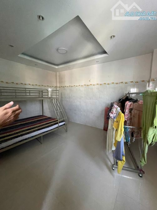 NHÀ PHÚ NHUẬN HIẾM CÓ KHÓ TÌM NHỈNH 10 TỶ BẠN NHẬN ĐƯỢC NHÀ 4 TẦNG HẺM THÔNG - 2