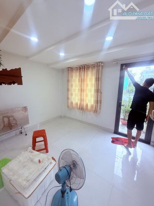 Hẻm phú thọ hòa, 3 tầng, không lỗi phong thuy, bán gấp - 2