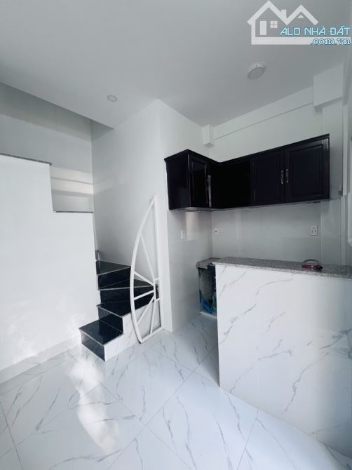 BÁN NHÀ HẺM HÀN HẢI NGUYÊN, QUẬN 11, 14M2 - 2