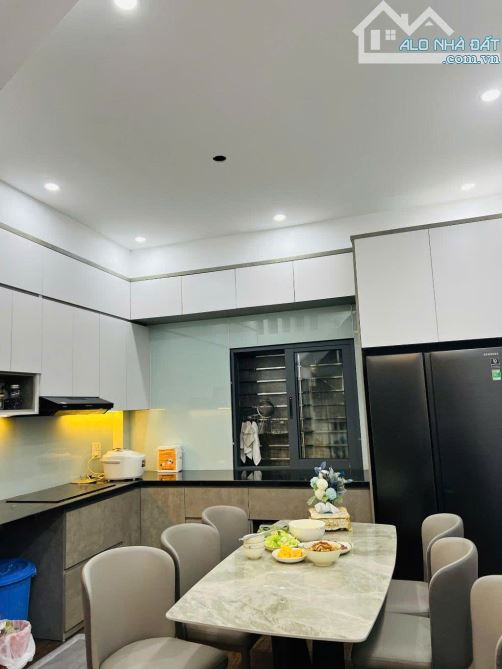 BÁN NHÀ PHÚ DIỄN_65M_MT 4,7M_4 TẦNG_LÔ GÓC_Ô TÔ TRÁNH_KINH DOANH ĐỈNH_NHỈNH 14 TỶ - 2