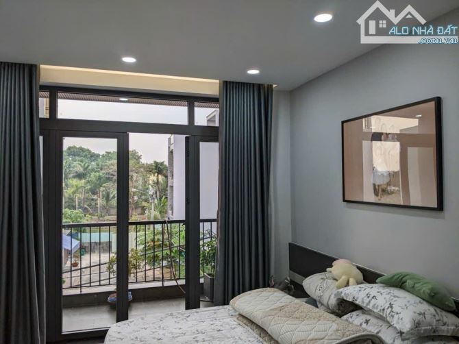 Đường ôtô - 58tr/m2 - Nhà 3 tầng 81m2 - Ngang 8m - Hơn 4 tỷ TL - Khu phân lô - 2