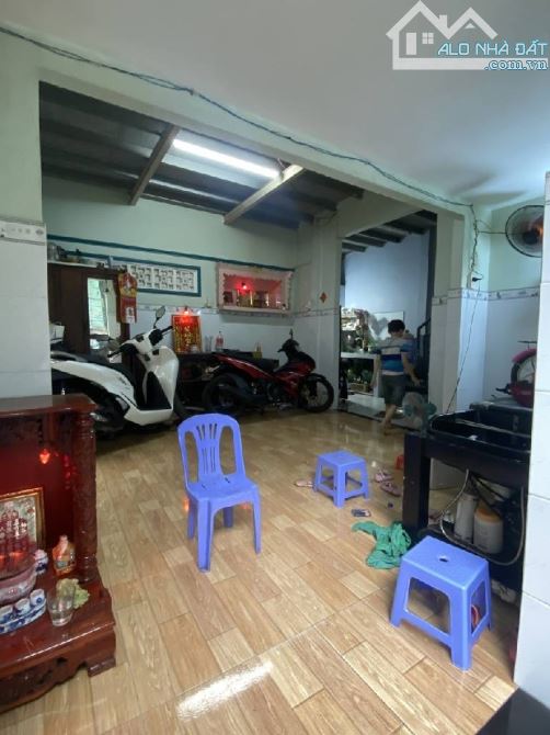 BÁN NHÀ TL10 -42M2-2TẦNG-2PN-CÁCH MẶT TIỀN 1CĂN-CHỈ 3.1TỶ - 2