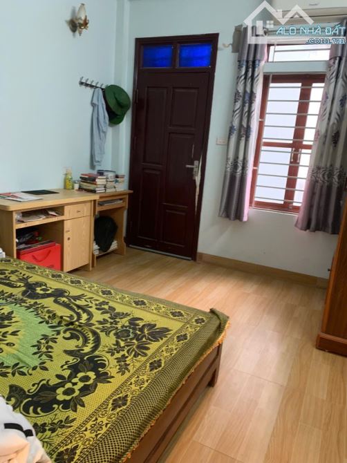 Cho thuê nhà nguyên căn tại Văn Trì, Minh Khai, Bắc Từ Liêm. DT 25m x 4 tầng, giá 6tr - 2