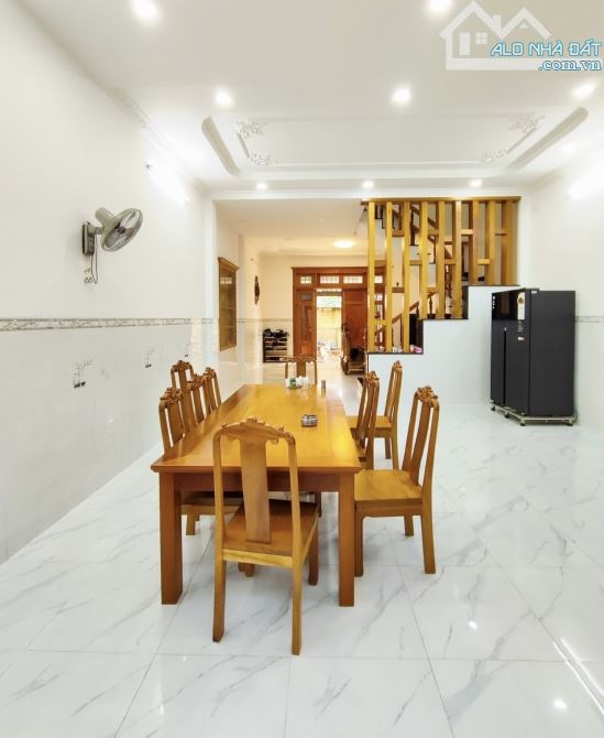 NHÀ MỚI 4 TẦNG – HẺM XE TẢI – TẶNG NỘI THẤT – HOÀN CÔNG CHUẨN – GIÁ 9,9 TỶ - 2
