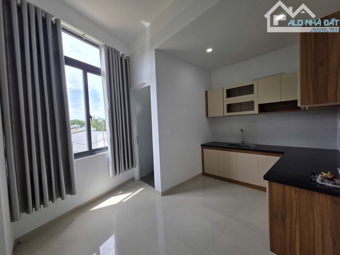 HẠ GIÁ BÁN GẤP!!!  NHÀ MỚI 3 LẦU MẶT TIỀN HÙNG VƯƠNG - 5TỶ 650 - 2