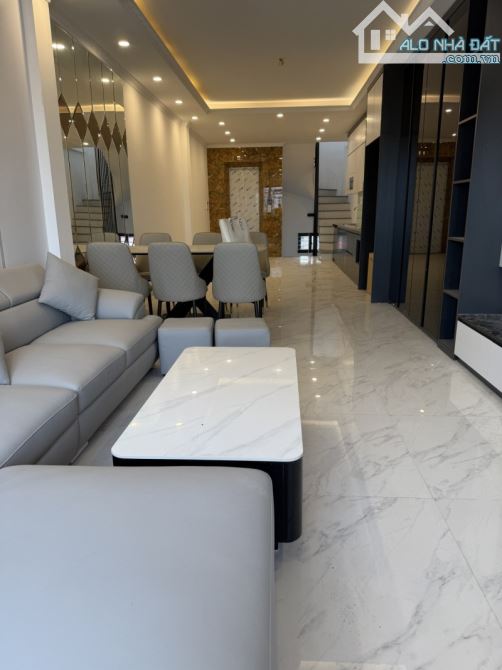 Bán nhà Thạch Bàn,Long Biên 7 tầng,56m oto tránh,kinh doanh nhỉnh 16 tỷ - 2