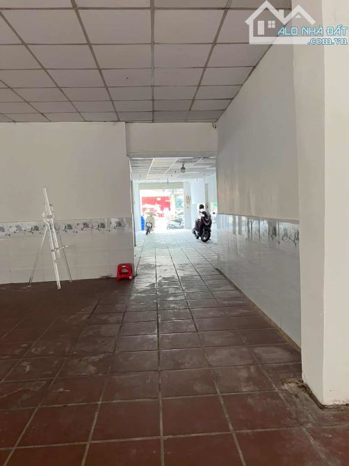 Bán Mặt tiền Quang Trung 220 m² ngang 3.5 dài 34 m nở Hậu 7 m giá chỉ 3x T. - 22