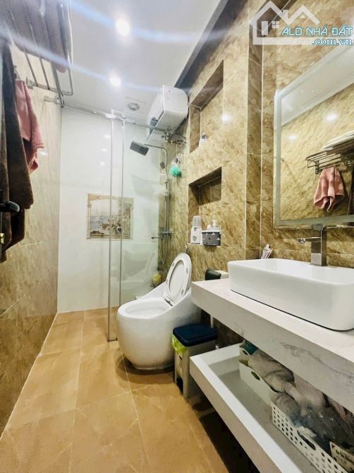 Bán nhà 4 tầng phố Đào Đài – Thượng Lý – trung tâm Hồng Bàng hơn 54m2 – giá 6 tỷ - 3