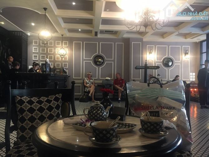 Giảm 70 tỷ - Chủ nợ Bank 150 tỷ - Khách Sạn Phố Cổ - 350m2 - 310 Tỷ - Doanh Thu 4,5 Tỷ/Th