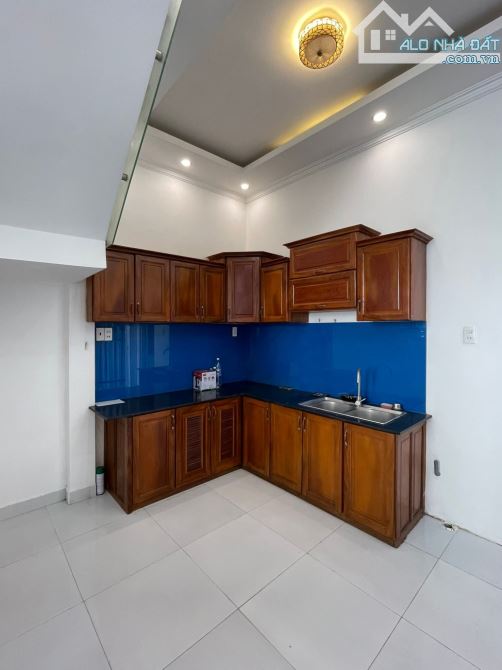Bán Nhà 3 Tầng Hẻm 11 Đa Khoa Trung Ương - P. Tân An - 3