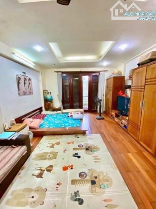 Hiếm căn nhà Kim Mã – 75m², 5 tầng, ngõ ô tô tránh – giá 20 tỷ, thông tin chuẩn 100% - 3