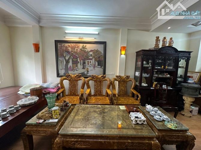 Nguồn kín Nguyên Hồng – 68m², 5 tầng, ô tô tránh, giá 23,8 tỷ – hàng hiếm - 3