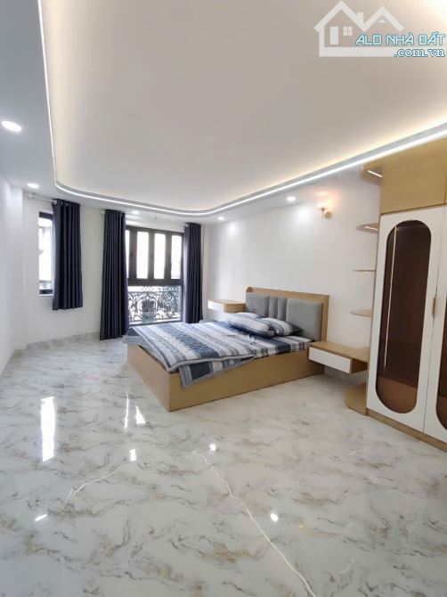 Ô TÔ ĐỖ CỬA, NHÀ MỚI 4 Tầng 4PN 32m2 (4 x 8 ), P1 Gò Vấp, giá 7.38ty TL - 3