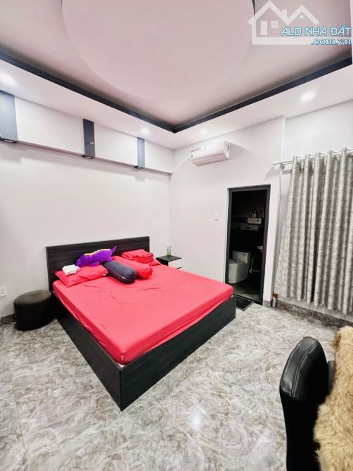 Bán nhà đẹp 4 tầng hẻm ô tô 8m, Nguyễn Tư Giản, Gò Vấp, 1 trục, chỉ 1x tỷ - 3