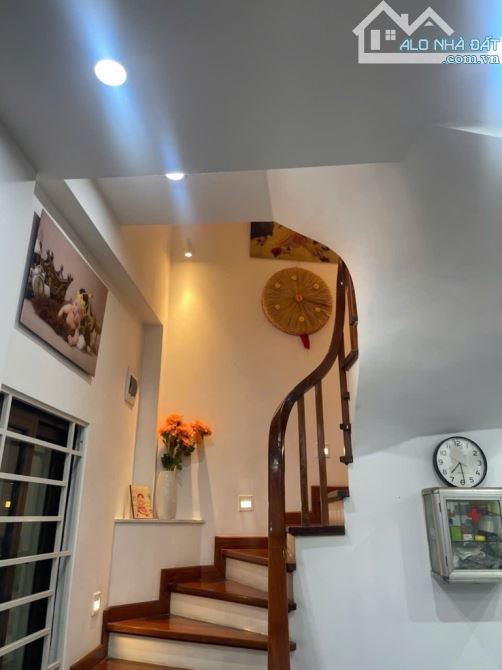 Hiếm - Nhà Thuỵ Phương 5 tầng 40m2 lô góc - ô tô đỗ cửa - gần ô tô tránh, ngõ thông - sổ x - 3